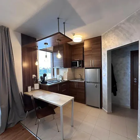 Апартаменты Host2u Belvedere - In - Out - Free Parking *