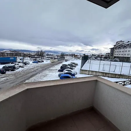 Host2u Belvedere - In - Out - Free Parking Апартаменты Банско