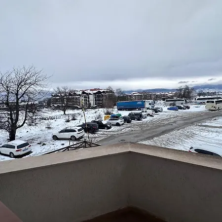 Host2u Belvedere - In - Out - Free Parking