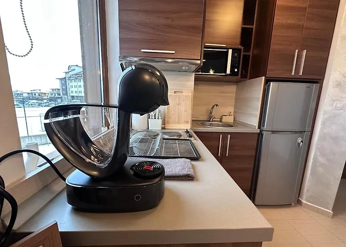 Host2u Belvedere - In - Out - Free Parking شقة بانسكو